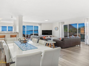 Breakwater Apartment 205, Shoal Bay